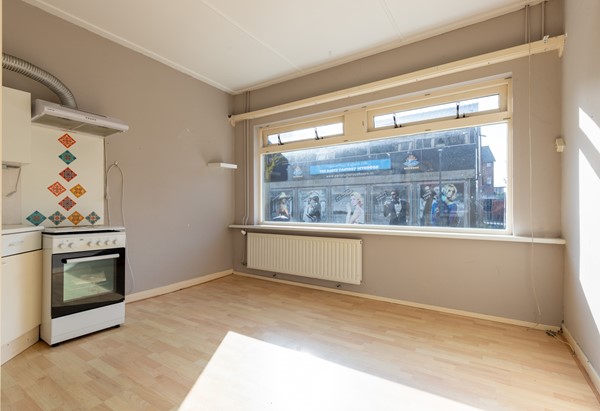 Medium property photo - Koningin Julianalaan 25, 1421 AH Uithoorn